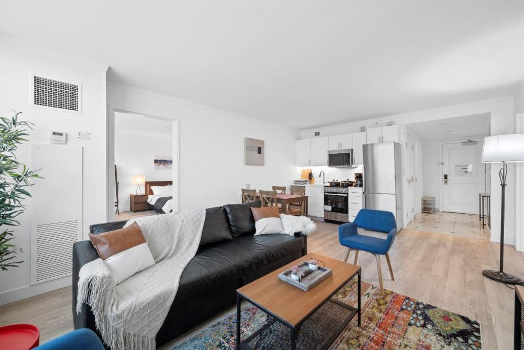 Cozysuites Showboat 1br 2ba Oceanfront *